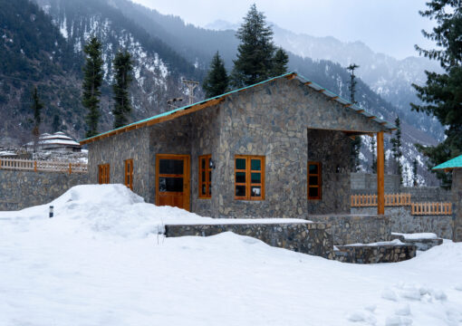 Deluxe Cottage with View